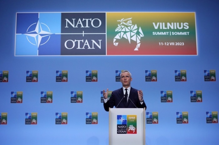 Nato verstärkt nach Russlands Drohungen Überwachung