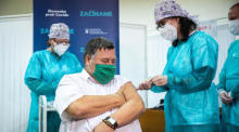 Erste Lieferung von Coronavirus-Impfstoffen in der Slowakei. Foto: epa/Stringer