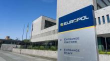 Die Außenansicht des Europol-Hauptquartiers in Den Haag. Foto: epa/Jerry Lampen