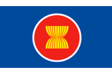 Die Flagge der ASEAN besteht aus zehn stilisierten gelben Reisrispen in einem roten, weiß umrandeten Kreis auf blauem Hintergrund. Die zehn Rispen symbolisieren die zehn Mitglieder der ASEAN.