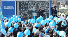 Lee Jae-myung, der Präsidentschaftskandidat der regierenden Demokratischen Partei, spricht bei einem Wahlkampfbesuch in Seoul. Foto: epa/Yonhap