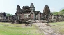 Die alten Khmer-Ruinen im Geschichtspark Phimai zählen zu den schönsten Anlagen ihrer Art. Wer sich für alte Khmer-Bauwerke interessiert, 