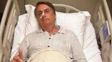 Der Präsident Brasiliens Bolsonaro wird erneut wegen Bauchbeschwerden in ein Krankenhaus eingeliefert. Foto: epa/Twitter