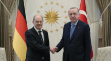 Der deutsche Bundeskanzler Olaf Scholz besucht die Türkei. Foto: epa/TÜrkisches PressebÜro Des PrÄsidenten H