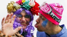 Weiberfastnacht: Start des Straßenkarnevals