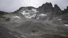Blick auf den Pizolgletscher am Rande einer Gedenkfeier für das Gletschersterben am Pizol in Mels. Foto: epa/Gian Ehrenzeller