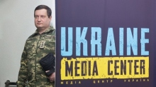 Andrii Jusow, ein Vertreter der Koordinierungsstelle für die Behandlung von Kriegsgefangenen. Foto: EPA-EFE/Sergey Dolzhenko