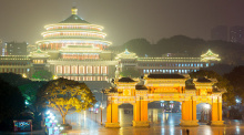 Große Halle des Volkes in Chongqing. Foto: Freepik@vichie81