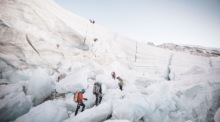 Nach seiner 29. Besteigung des Mount Everest bricht Kami Rita Sherpa seinen eigenen Rekord. Foto: epa/Even Summit Trek