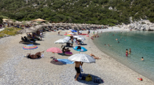 Strand auf der Sporaden-Insel Skopelos. Foto: Alexia Angelopoulou/dpa/dpa-tmn