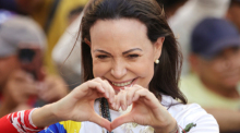 Maria Corina Machado wird für ihren Einsatz für Demokratie und Menschenrechte in Venezuela mit dem Friedensnobelpreis geehrt. Foto: dpa/Jesus Vargas