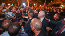 Der Präsident Saied feiert die voraussichtlichen Ergebnisse des Referendums. Foto: epa/Tunesische PrÄsidentschaft Handout