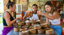 Phuket wurde im Jahr 2015 von der UNESCO zur kreativen Stadt der Gastronomie ernannt. Die chinesischen Einflüsse auf die lokale Küche sind allgegenwärtig. Foto: CandyRetriever/Adobe Stock
