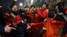 Die Fans von Marokko feiern in den Straßen von Brüssel. Foto: epa/Stephanie Lecocq