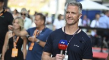 Der frühere Formel-1-Pilot Ralf Schumacher berichtet für Sky Sports beim Großen Preis von Ungarn am Hungaroring. Foto: EPA/Zsolt Czegledi