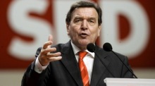 Deutscher Bundeskanzler Gerhard Schröder. Archivfoto: epa/Bernd Thissen