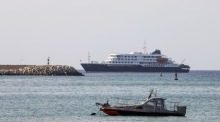 Hafen auf Teneriffa erwartet Ankunft eines niederländischen Kreuzfahrtschiffes, das vom Hantavirus-Ausbruch betroffen ist. Foto: epa/Elton Monteiro