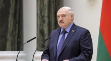 Der belarussische Präsident Alexander Lukaschenko hält eine Rede bei der Verleihung von Generalschulterriemen an die höchsten Offiziere der belarussischen Armee in Minsk. Foto: epa/Belarus President Press-service /handout Handout