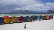 Umweltverschmutzungen beeinträchtigen wichtige Touristenstrände in Kapstadt. Foto: epa/Nic Bothma