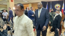 US Verteidigungsminister Lloyd Austin besucht die Philippinen. Foto: epa/Joeal Calupitan/pool