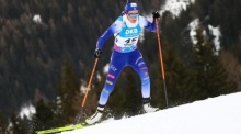 Rebecca Passler aus Italien ist im 7,5-km-Sprint der Frauen beim Biathlon-Weltcup in Antholz/Anterselva in Aktion. Foto: epa/Andrea Solero