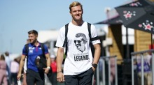 Mick Schumacher vom Haas-Team trifft vor dem Großen Preis der USA am Circuit of the Americas in Austin dort im Fahrerlager früh ein. Foto: epa/Greg Nash