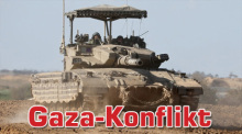 Ein israelischer Panzer patrouilliert in der Nähe der Grenze zum Gaza-Streifen im Süden Israels. Foto: EPA-EFE/Abir Sultan