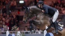 Der deutsche Richard Vogel reitet auf seinem Pferd United Touch S zum Sieg im Großen Preis von Rolex beim 62. internationalen Reitturnier CHI in Genf. Foto: epa/Martial Trezzini