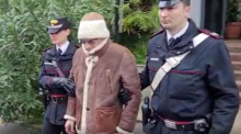 Das Standbild aus einem Polizeivideo zeigt Matteo Messina Denaro (M). Foto: -/Comando Generale Carabinieri /dpa