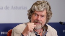 Reinhold Messner aus Italien in Oviedo. Foto: epa/Jose Luis Cereijido