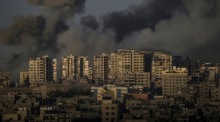 Aus dem Gazastreifen werden Raketen auf Israel abgefeuert. Foto: epa/Mohammed Saber