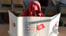 Die Abstimmung beim Referendum über die neue Verfassung Tunesiens. Foto: epa/Mohamed Messara