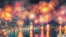 Am 24. und 25. November findet am Pattaya Beach wieder das Feuerwerksfestival statt. Einfach die Strandmatte einpacken und es sich am Strand bequem machen! Foto: สายตรงนายกเมืองพัทยา