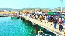 Koh Larn ist eines der wichtigsten Touristenziele in Pattaya. Der baufällige Na-Ban-Pier (im Bild) soll ab dem Jahr 2024 aufgewertet werden. Foto: Jahner