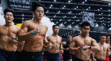Mehr als 20.000 Teilnehmer werden zur HYROX-Veranstaltung in Bangkok erwartet. Der Wettbewerb beginnt traditionell mit einem gemeinsamen Lauf. Bild: HYROX Thailand