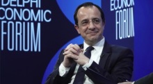 Zyperns Präsident Nikos Christodoulidis spricht beim Delphi Economic Forum über politische und Herausforderungen Europas.! Foto: epa/Charis Akriviadis