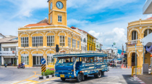 Die Regierung will Phuket zu einer „global city“ und zu einem Touristenziel von Weltrang entwickeln. Foto: powerbeephoto/Adobe Stock