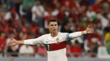 Cristiano Ronaldo aus Portugal reagiert während der FIFA Fussball-Weltmeisterschaft 2022. Foto: epa/Rungroj Yongrit