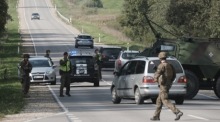 Bundeswehrsoldaten nehmen an der Militärübung Namejs etwa 5 km von der Grenze zwischen Lettland und Weißrussland in Silene teil. Foto: epa/Valda Kalnina