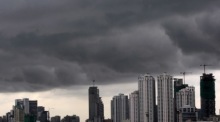 Für den Großraum Bangkok beträgt die Regenwahrscheinlichkeit am Mittwoch 70 Prozent. Foto: epa/Rungroj Yongrit