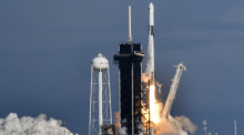 ine SpaceX Falcon-9-Rakete startet vom Kennedy Space Center in Cape Canaveral. Foto: Craig Bailey/Florida Today/ap/dpa