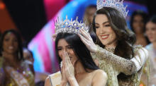 Fuschia Anne Ravena bei der Krönung zur Miss International Queen am Samstag in Pattayas Tiffany Show. Foto: epa/Narong Sangnak