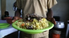 Welternährungs-Tag in der Elfenbeinküste. Foto: epa/Legnan Koula