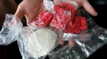 Ya-Ba-Tabletten werden in Thailand teilweise bereits für 30 bis 50 Baht pro Stück verkauft. Foto: epa/Barbara Walton