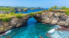 In der Nähe der südöstlichen indonesischen Insel Bali befindet sich die Insel Nusa Penida. Foto: Wikipedia