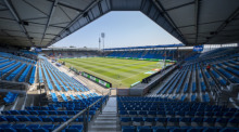Blick auf das Spielfeld im Ruhrstadion in Bochum, Austragungsort des Eröffnungsspiels der 2. Bundesliga. Foto: dpa/David Inderlied