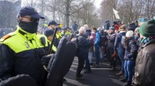 Die Extinction Rebellion protestiert in Den Haag. Foto: epa/Phil Nijhuis