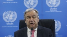 UN-Generalsekretär Antonio Guterres im Gespräch mit Journalisten. Foto: epa/Stringer