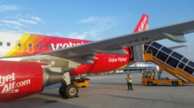Die Billigfluggesellschaft VietJet Thailand treibt die Erneuerung ihrer Flotte voran und setzt künftig vollständig auf Boeing-Flugzeuge. Foto: Jahner