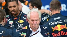 Helmut Marko (C), Berater des Red Bull Racing Teams, reagiert während des Formel 1 Grand Prix von Großbritannien 2023. Foto: epa/Hristian Bruna